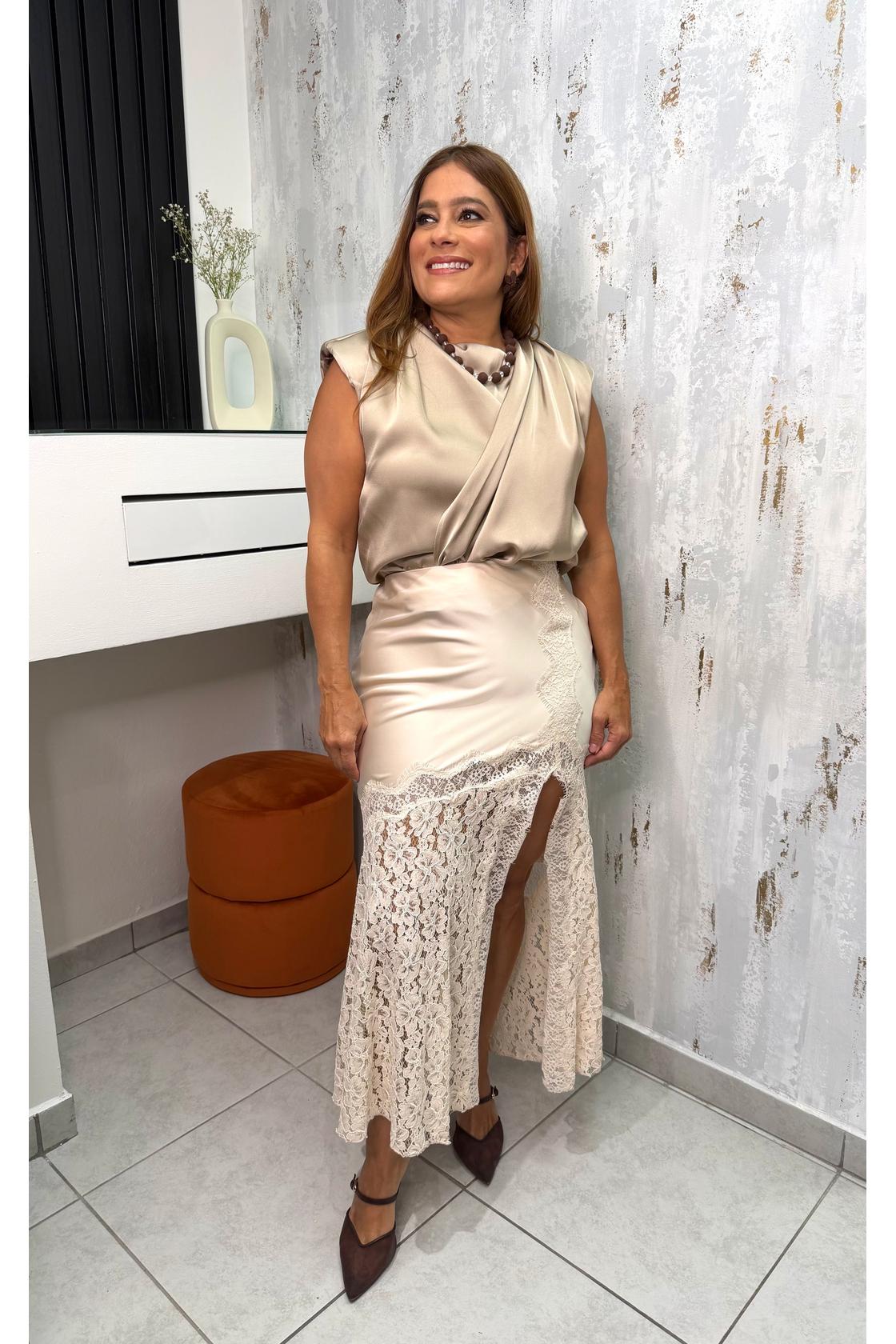 Satin Sleeveless Draped
Shoulder Pad Wrap Front Top