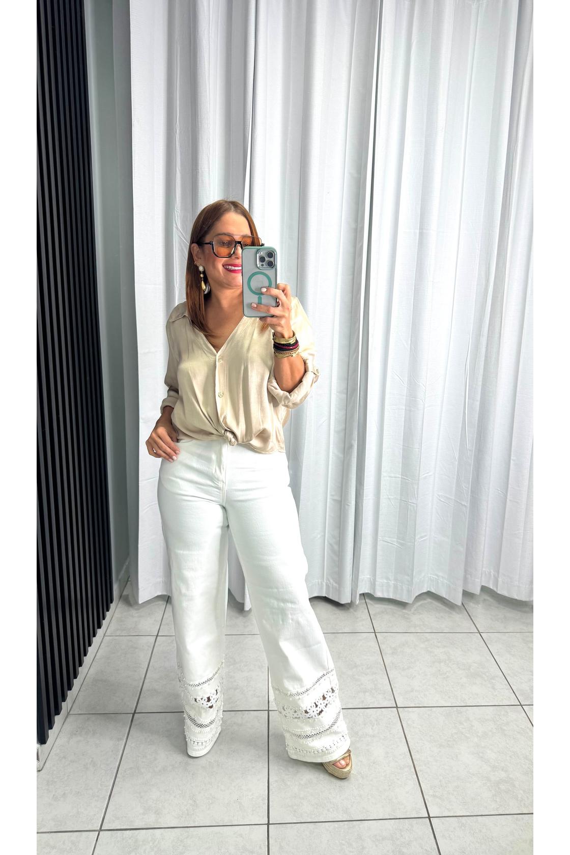 Blanket Button-up
Blouse