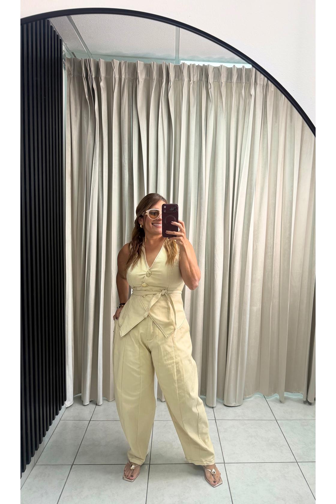 Button Front Vest And Wide-leg Barril Set