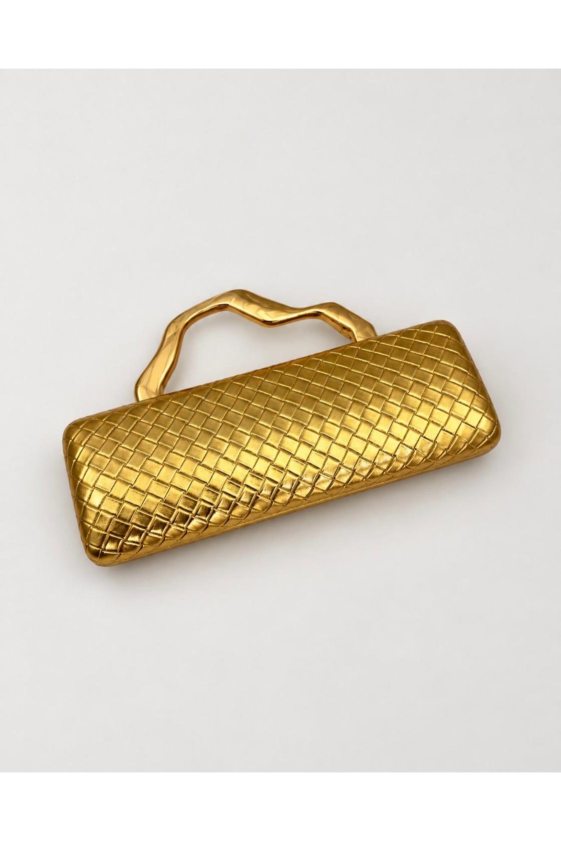 Metallic Clutch