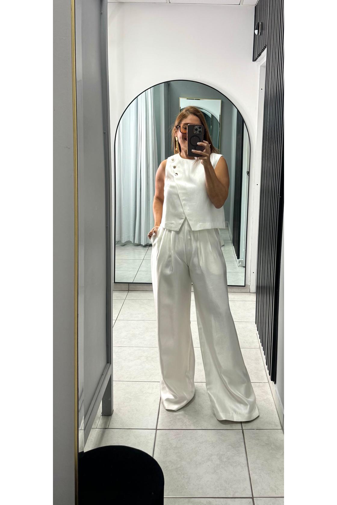 Elena Wrap Top And High-waisted
Wide Leg Pants