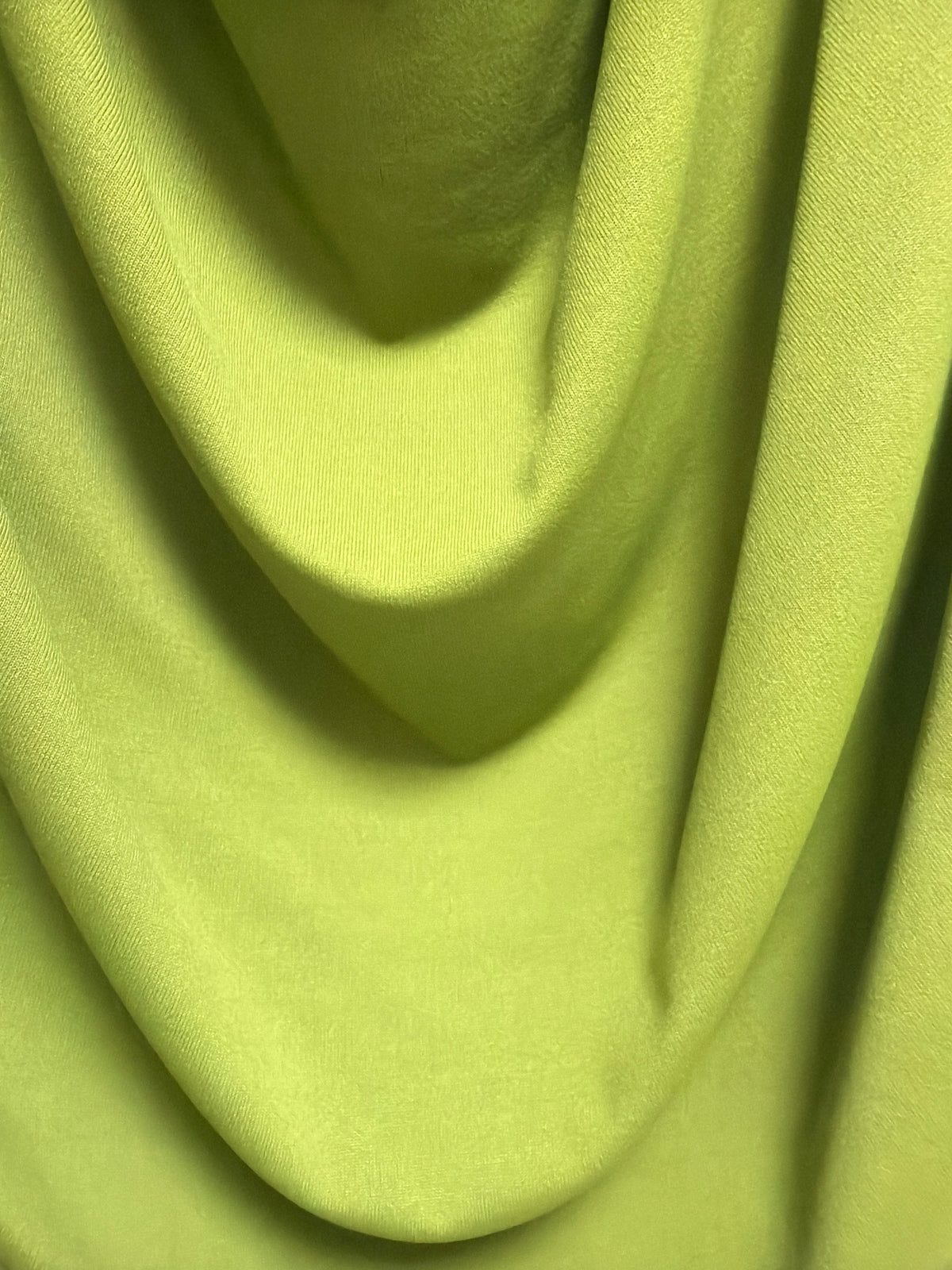 Solid Ruched Top